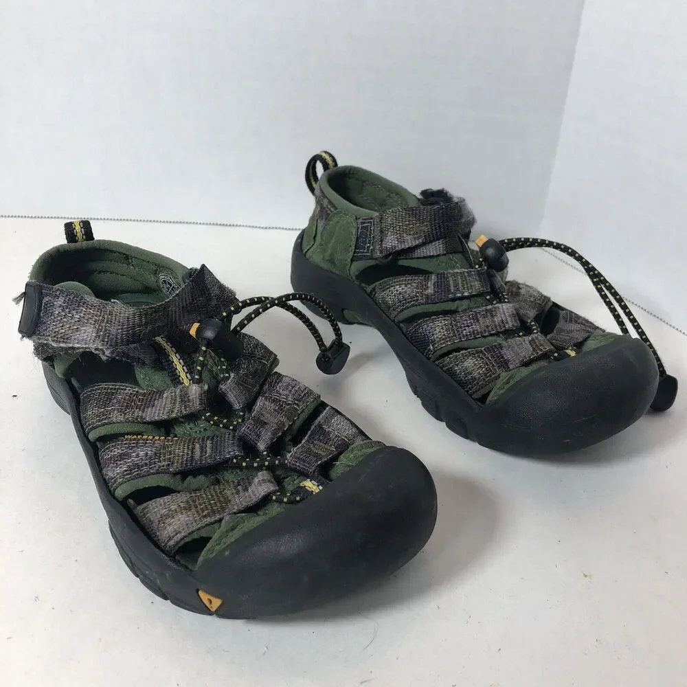 Keen Sandals Size Youth Kids 1 Newport H2 Sports Waterproof Green Camo C1
